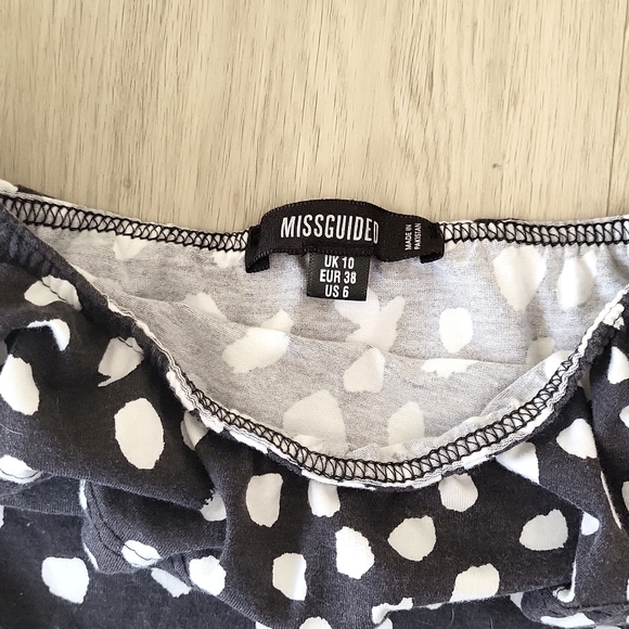 Misguided Polkadot off the shoulder mini dress - Picture 3 of 4